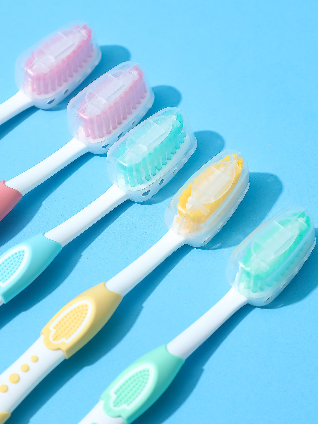 Dazzling Cool-Tooth Toothbrush – Special Offer 5-Pack