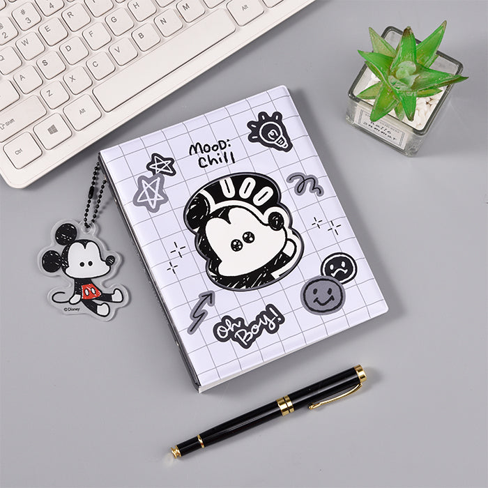 Serie Disney Mickey Magico – Raccoglitore a fogli mobili con copertina a finestra e bustine protettive